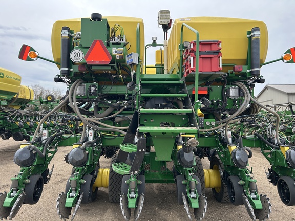 2026 John Deere DB80 Planter