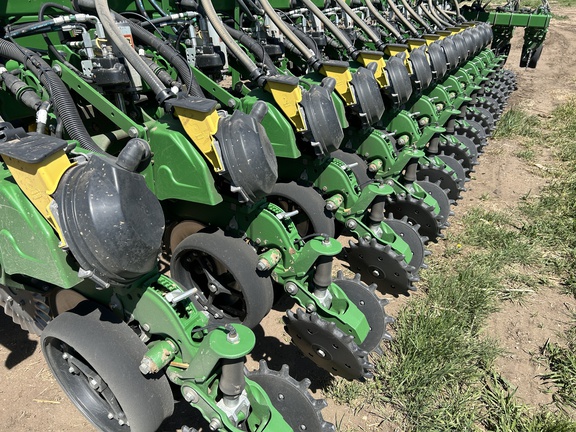 2025 John Deere DB60 Planter
