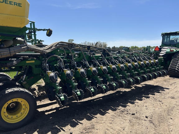 2025 John Deere DB60 Planter