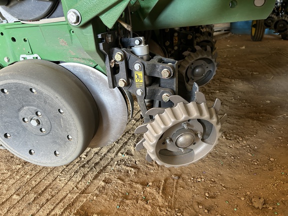 2024 John Deere 1775NT Planter