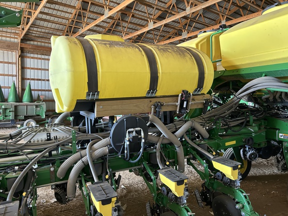 2024 John Deere 1775NT Planter