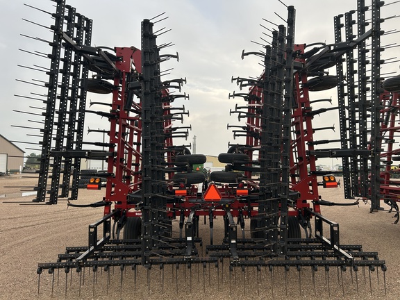 2009 Case IH 200 Field Cultivator