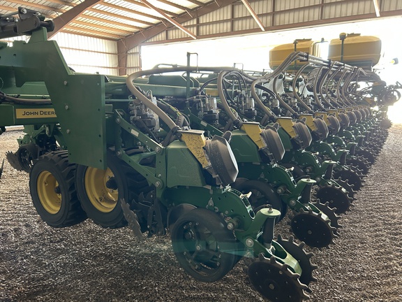 2026 John Deere DB80 Planter