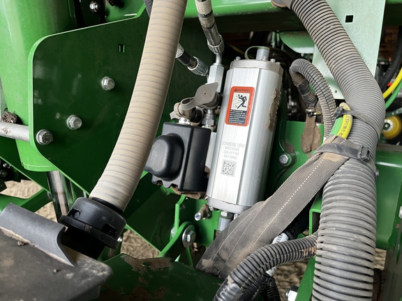 2025 John Deere 1775NT Planter