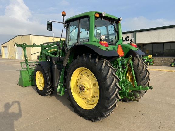 2010 John Deere 7430 Premium Tractor