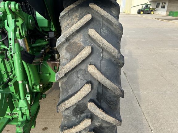 2010 John Deere 7430 Premium Tractor