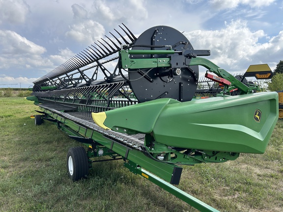 2025 John Deere HDF 50 Header Combine
