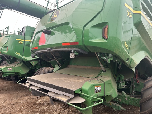 2025 John Deere X9 1100 Combine
