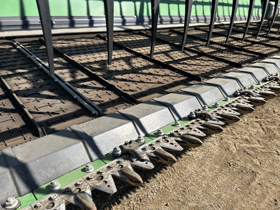 2023 John Deere HD45F Header Combine