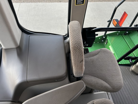 2018 John Deere 9570RX Tractor Rubber Track
