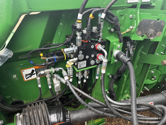 2024 John Deere C12F Header Corn Head