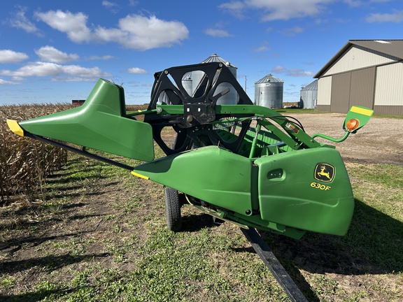 2013 John Deere 630F Header Combine