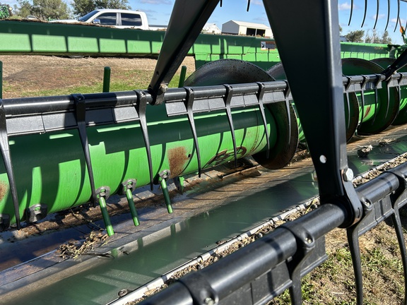 2013 John Deere 630F Header Combine
