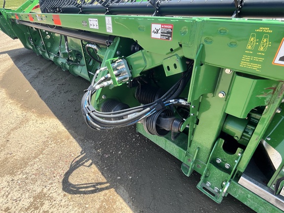 2022 John Deere RD45F Header Combine