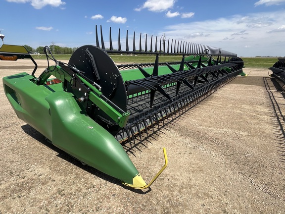 2022 John Deere RD45F Header Combine