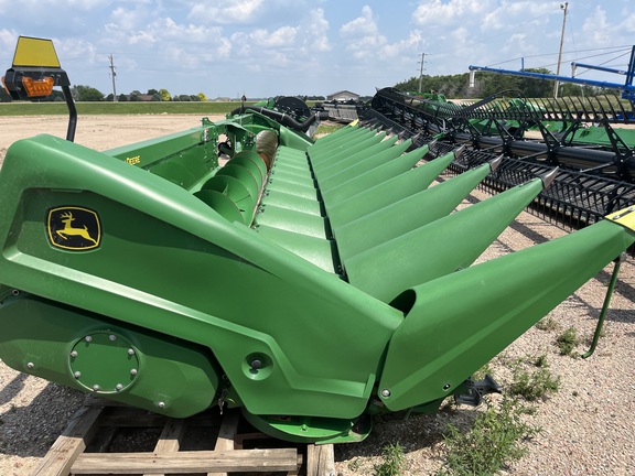 2022 John Deere C12R STALKMASTER Header Corn Head