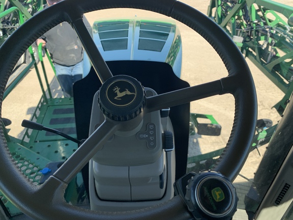 2020 John Deere R4045 Sprayer/High Clearance