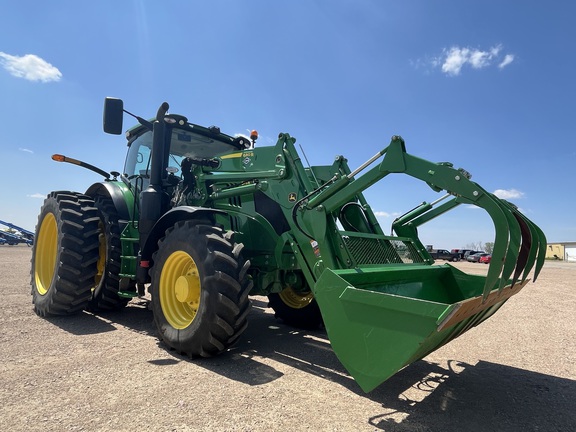 2021 John Deere 6175R Tractor