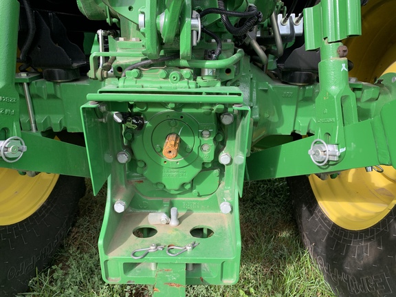 2023 John Deere 5090E Tractor