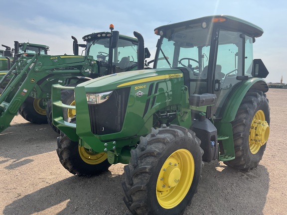 2023 John Deere 5090E Tractor