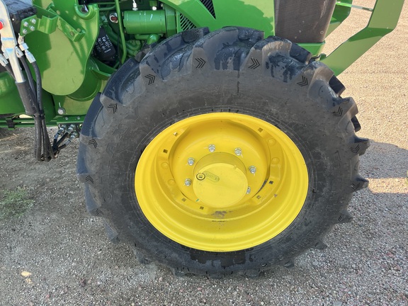 2023 John Deere 5090E Tractor