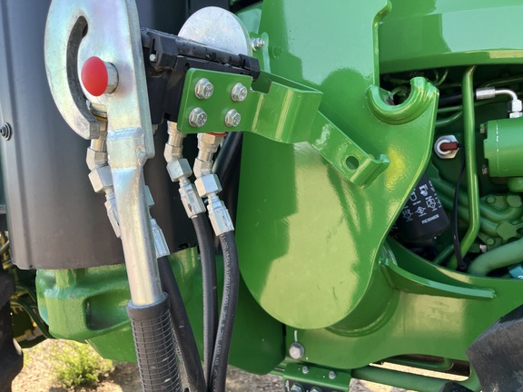 2023 John Deere 5090E Tractor