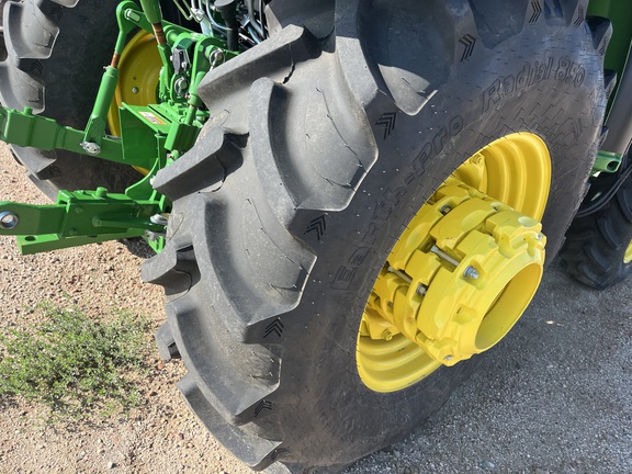 2023 John Deere 5090E Tractor