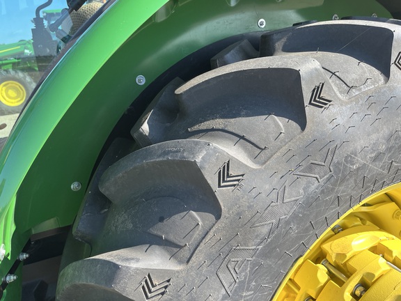 2023 John Deere 5090E Tractor