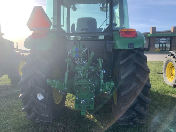 2023 John Deere 5090E Tractor