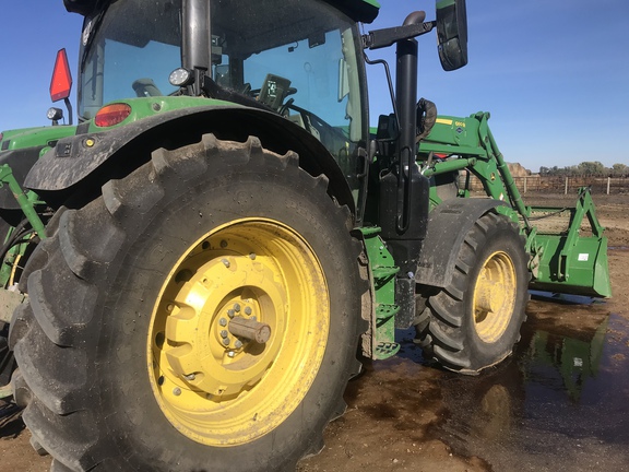 2022 John Deere 6R 155 Tractor