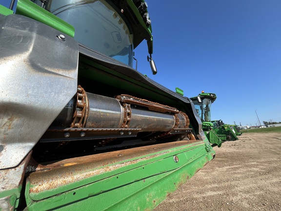 2022 John Deere S780 Combine