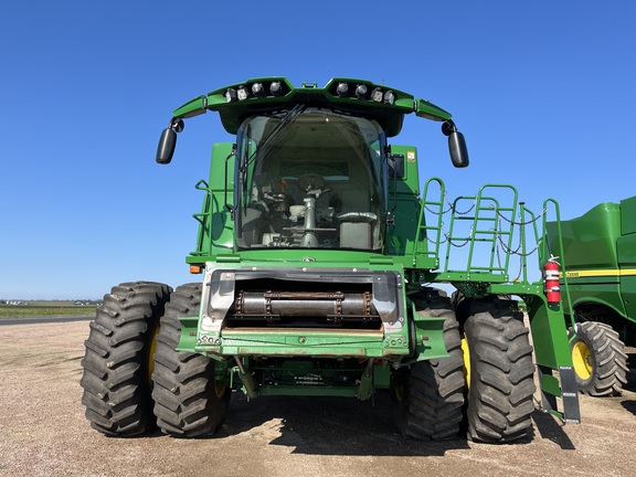 2022 John Deere S780 Combine