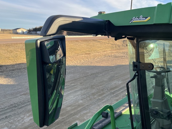 2022 John Deere X9 1000 Combine