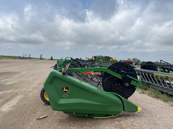 2022 John Deere HD50F Header Combine