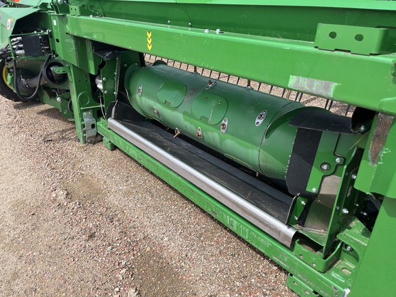 2022 John Deere HD50F Header Combine