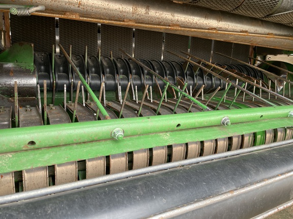 2018 John Deere 560R Baler/Round