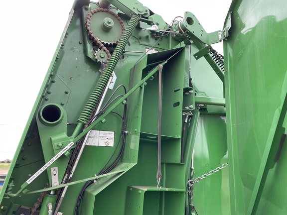 2018 John Deere 560R Baler/Round