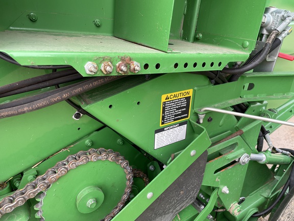 2018 John Deere 560R Baler/Round