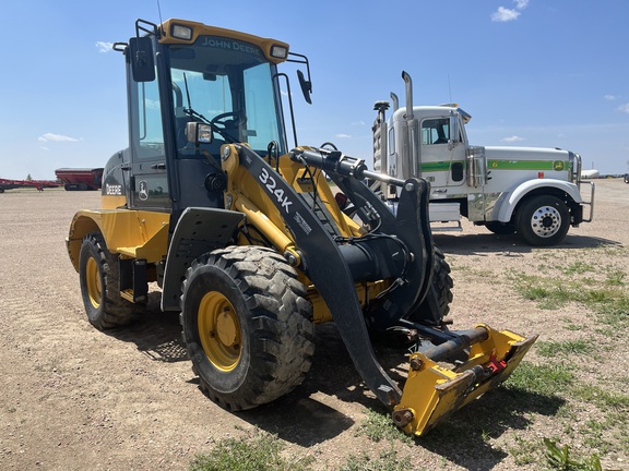 2015 John Deere 324K Compact Utility Loader