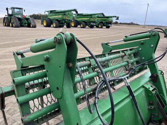 2008 John Deere 7230 Premium Tractor