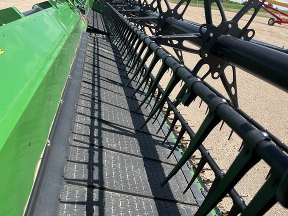 2022 John Deere HD45F Header Combine