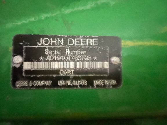 2010 John Deere 1890 Air Seeder