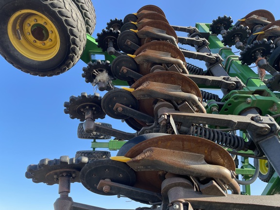 2010 John Deere 1890 Air Seeder