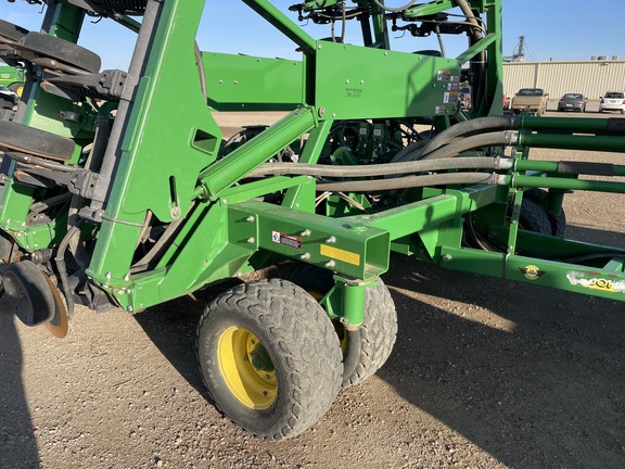 2010 John Deere 1890 Air Seeder