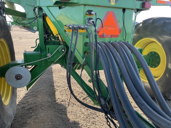 2010 John Deere 1890 Air Seeder