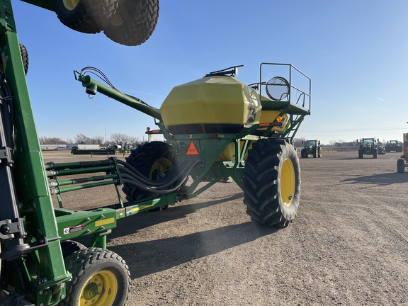 2010 John Deere 1890 Air Seeder