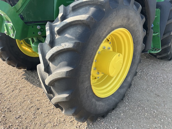 2022 John Deere 6R 155 Tractor