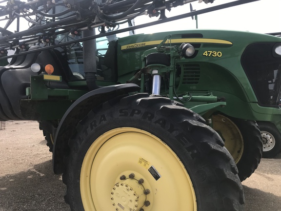 2011 John Deere 4730 Sprayer/High Clearance