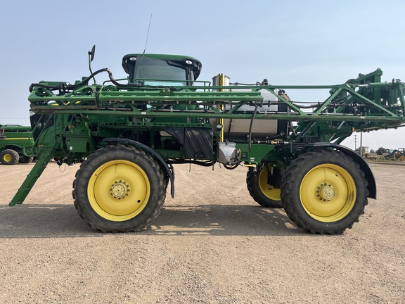 2015 John Deere R4038 Sprayer/High Clearance