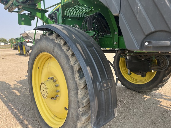 2015 John Deere R4038 Sprayer/High Clearance